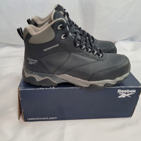 New Reebok Beamer Men's Safety Toe Waterproof Athletic Work Boot Size 10M - Picture 2 of 14